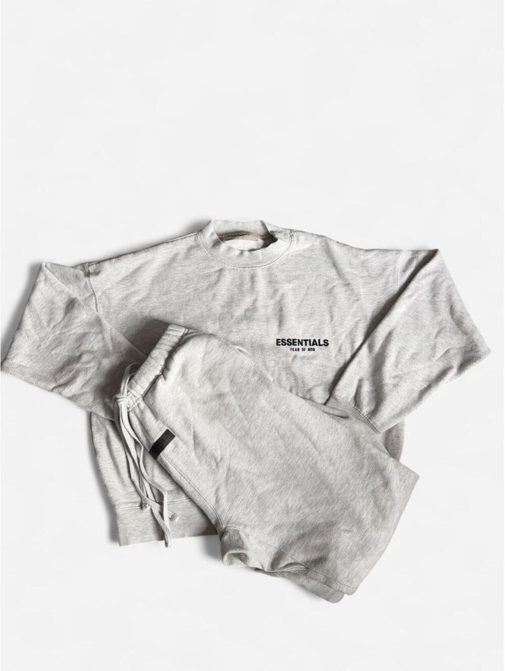 Essentials gray sweat set #essentials #loungewear